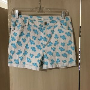 Cato flower jean shorts size 16